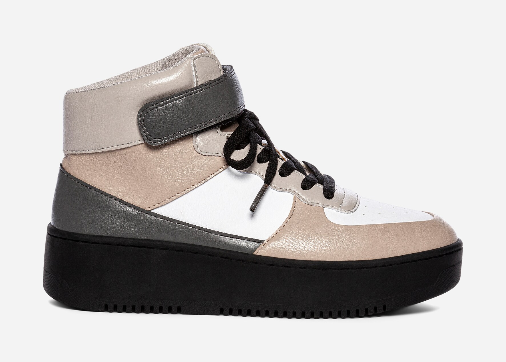 Favara High Top Höga sneakers Vita Attitude DinSko